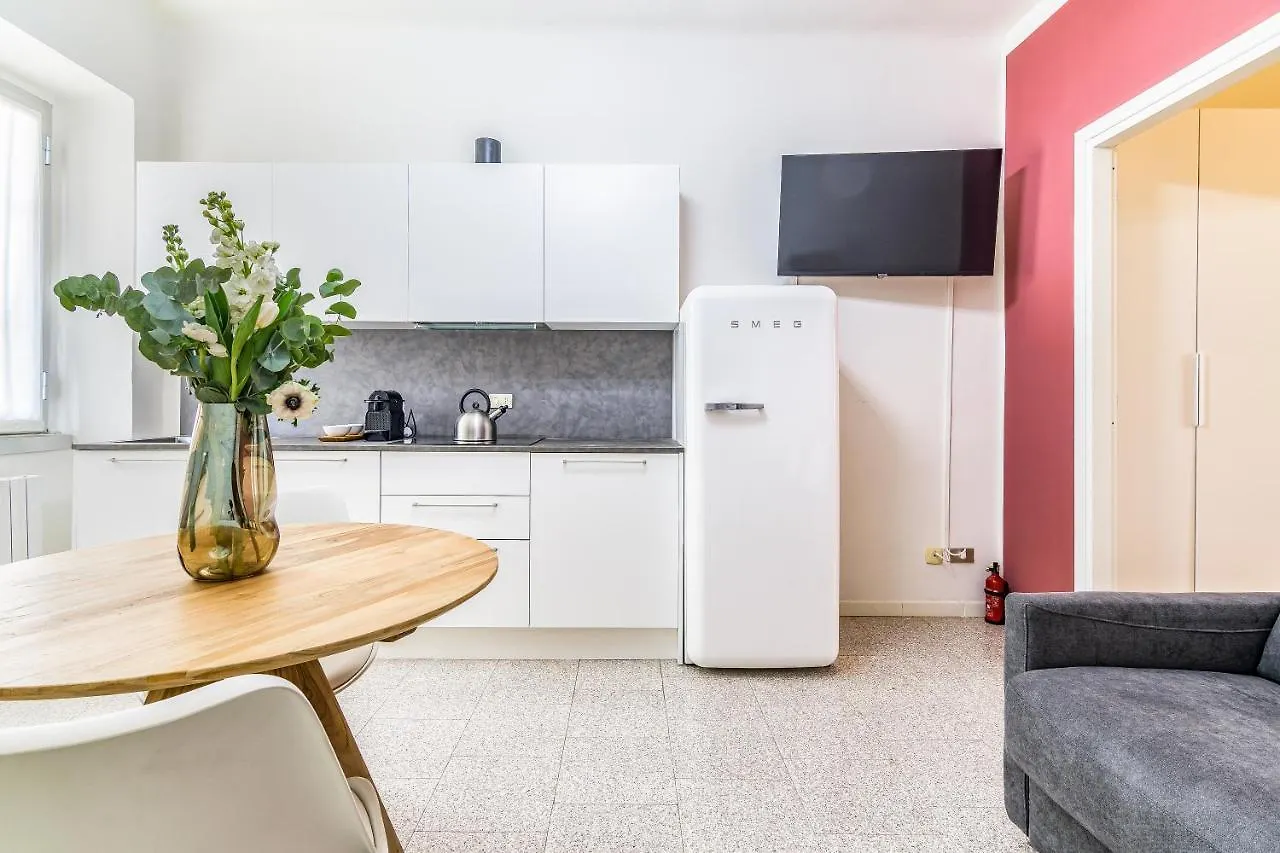 Beplace Apartments In Porta Garibaldi Milano