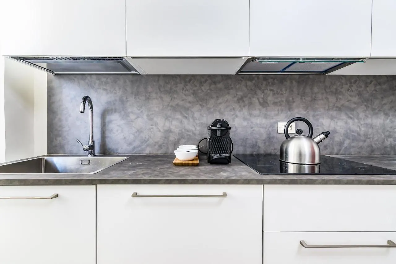 Beplace Apartments In Porta Garibaldi Milano