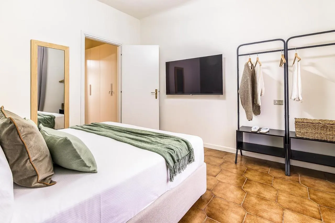 Beplace Apartments In Porta Garibaldi Milano 0*,